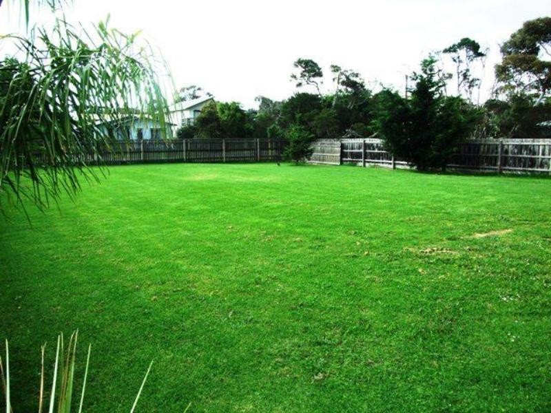 214 Church Street, Cowes VIC 3922