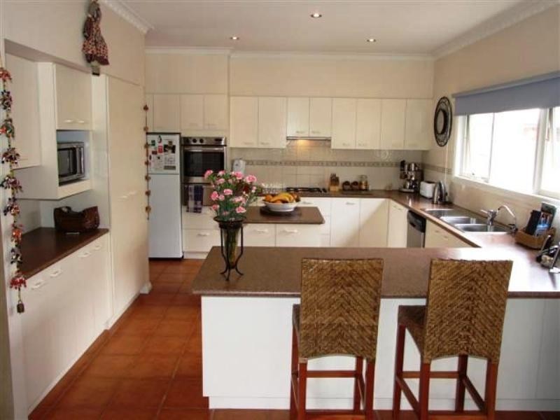 4 Blue Gum Court, Cowes VIC 3922