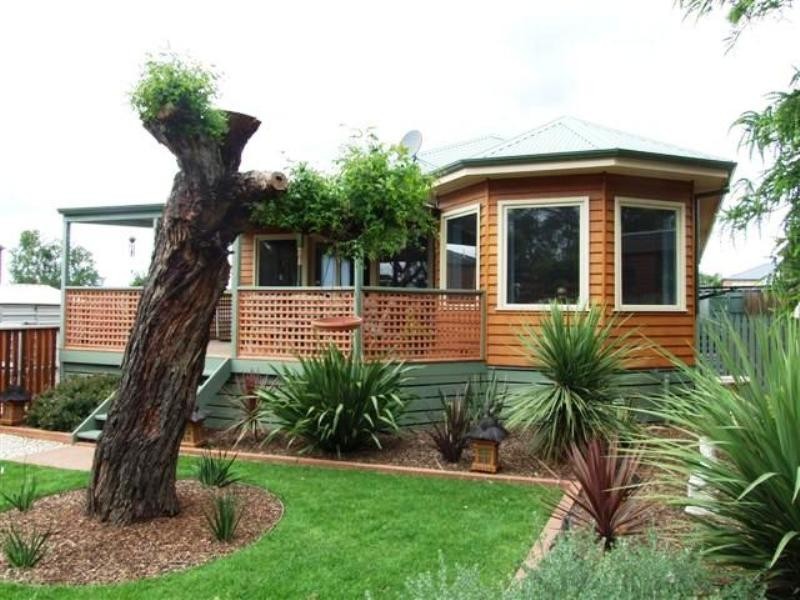 4 Blue Gum Court, Cowes VIC 3922