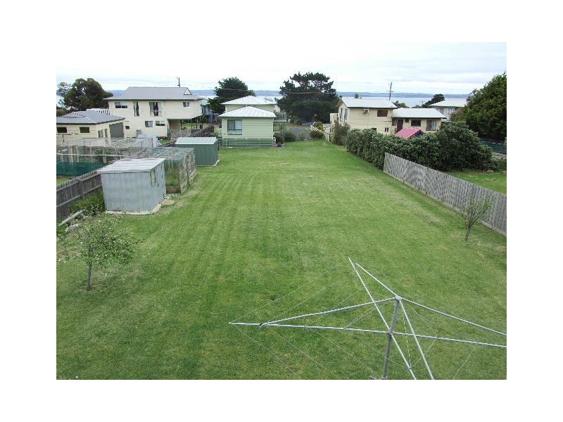 4 Bowcombe Crescent, Ventnor VIC 3922