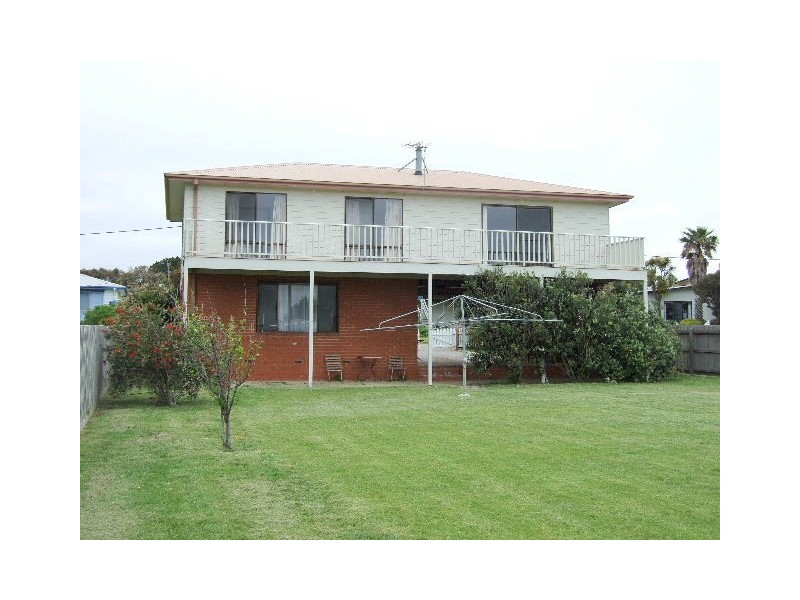 4 Bowcombe Crescent, Ventnor VIC 3922