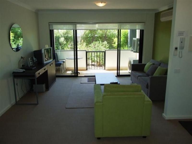 1/146 Thompson Avenue, Cowes VIC 3922