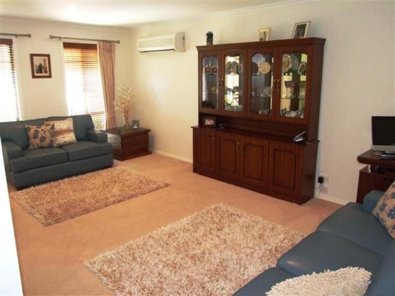 42 Katherine Circuit, Cowes VIC 3922