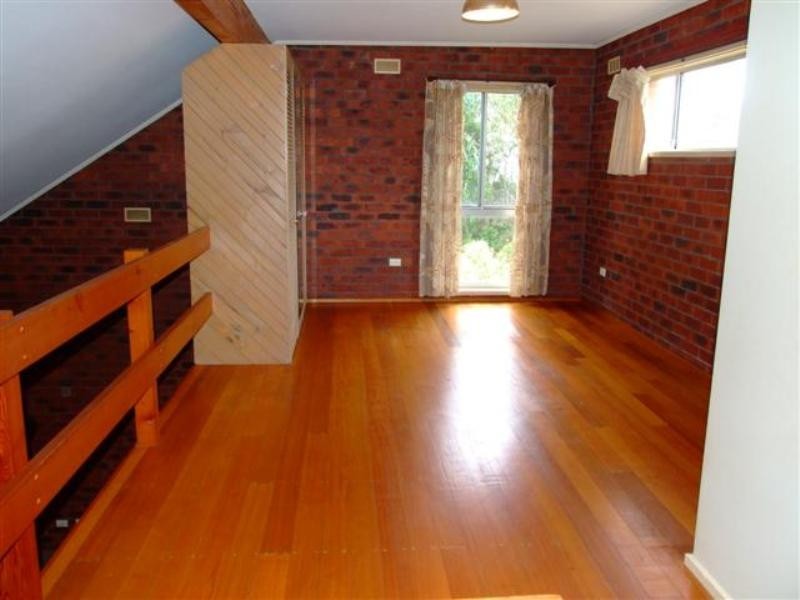 26 Highland Avenue, Cowes VIC 3922