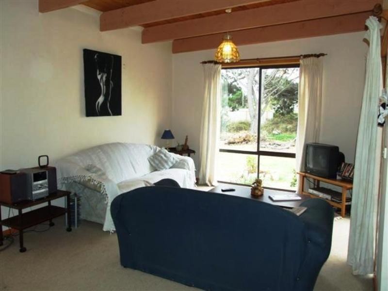 23 Tolley Avenue, Surf Beach VIC 3922