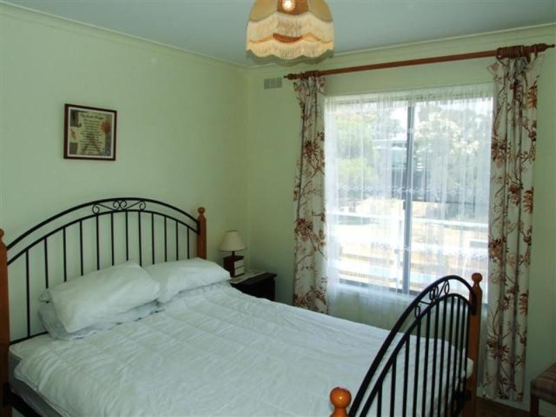 36 Phillip Street, Cowes VIC 3922