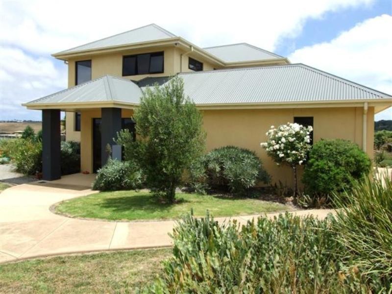 124-128 Red Rocks Road, Cowes VIC 3922
