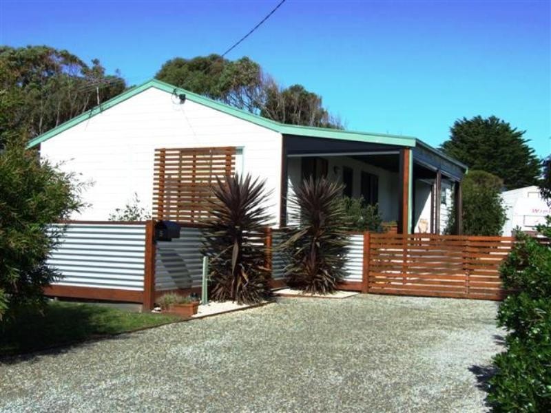 5 Cronulla Avenue, Cape Woolamai VIC 3925