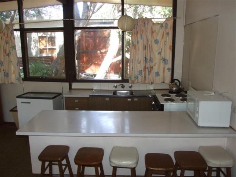 10 Bruce Road, Silverleaves VIC 3922