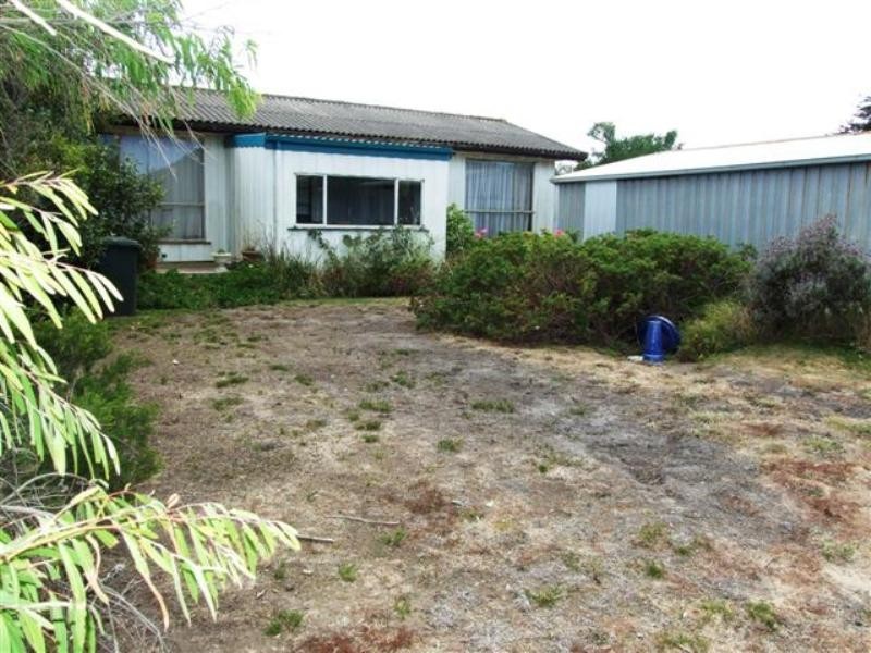 26 Fern Avenue, Surf Beach VIC 3922