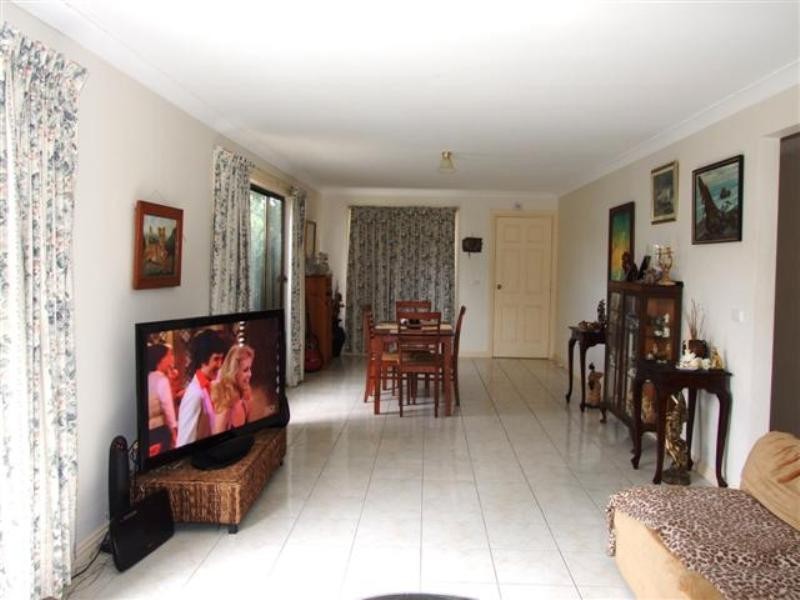 6 Lansell Road, Cowes VIC 3922