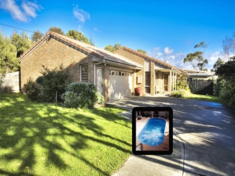 8 Hotham Close, Cowes VIC 3922