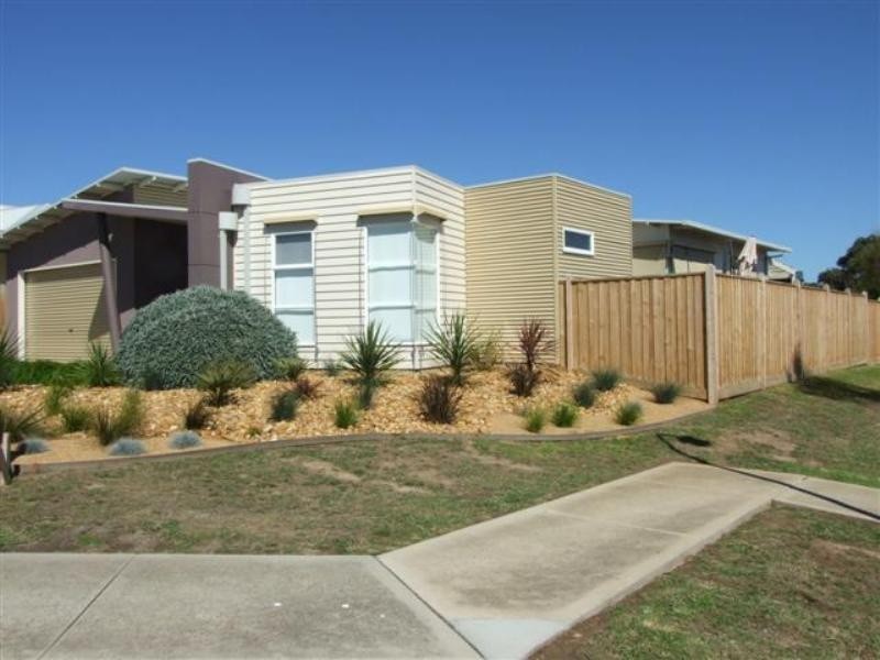 47 Manna Gum Drive, Cowes VIC 3922