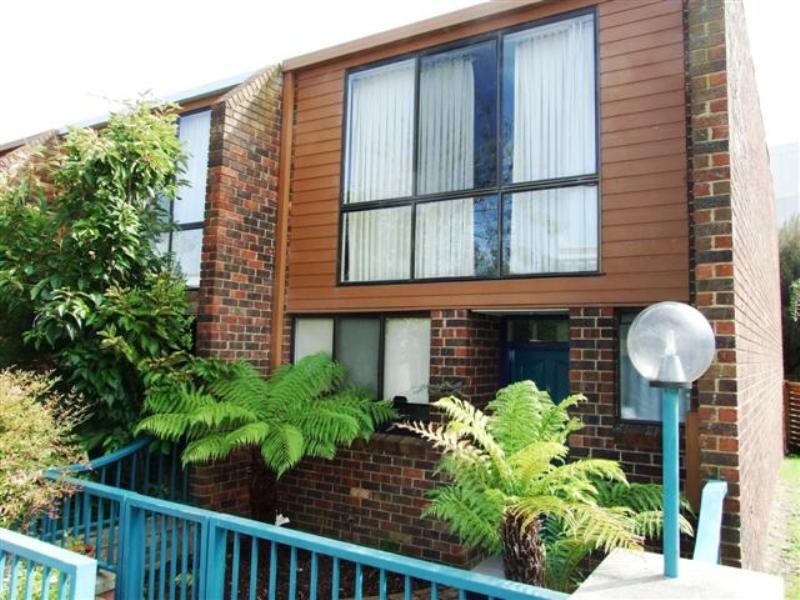 8/3-5 Findlay Street, Cowes VIC 3922