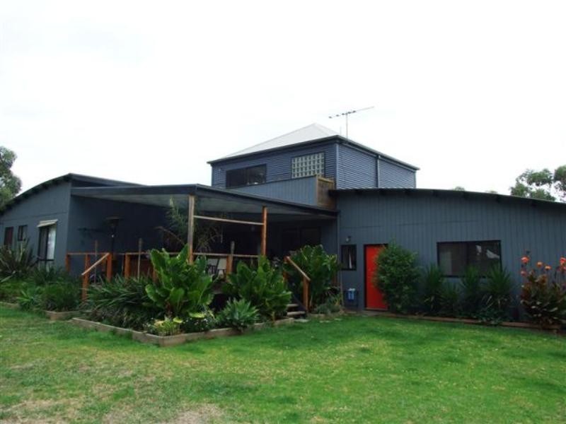 17 Casuarina Court, Cowes VIC 3922