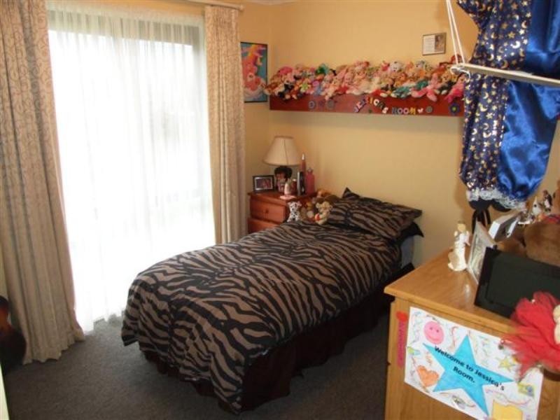 17 Casuarina Court, Cowes VIC 3922