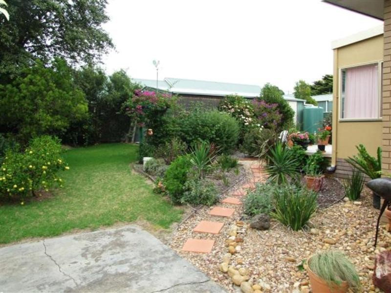 73 Walton Street, Cowes VIC 3922