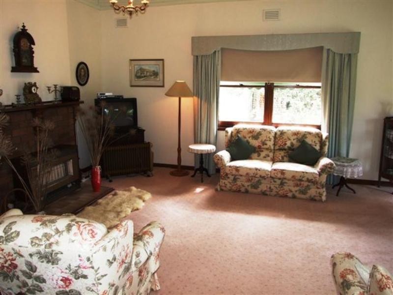 16 Chillingworth Road, Cowes VIC 3922