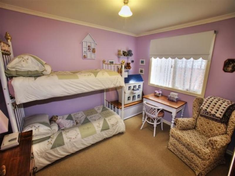 10 Wimbledon Road, Wimbledon Heights VIC 3922