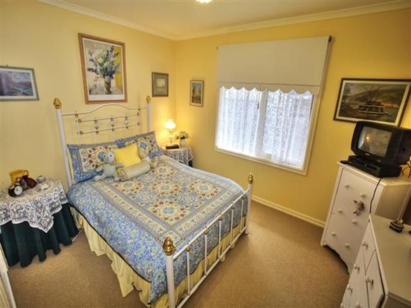 10 Wimbledon Road, Wimbledon Heights VIC 3922