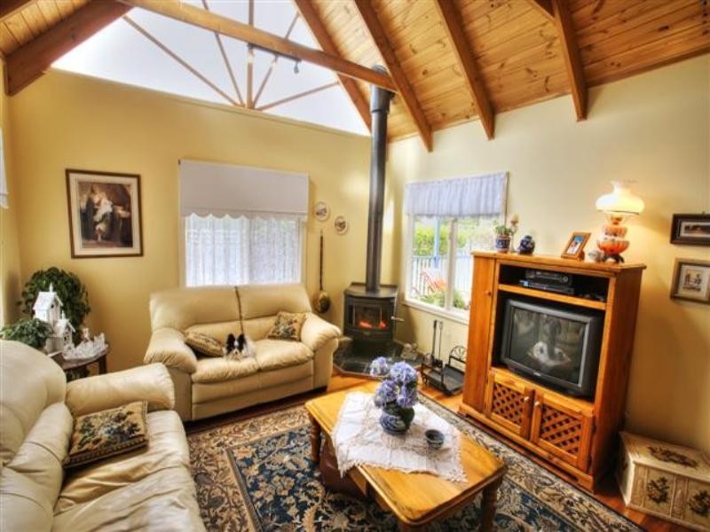 10 Wimbledon Road, Wimbledon Heights VIC 3922