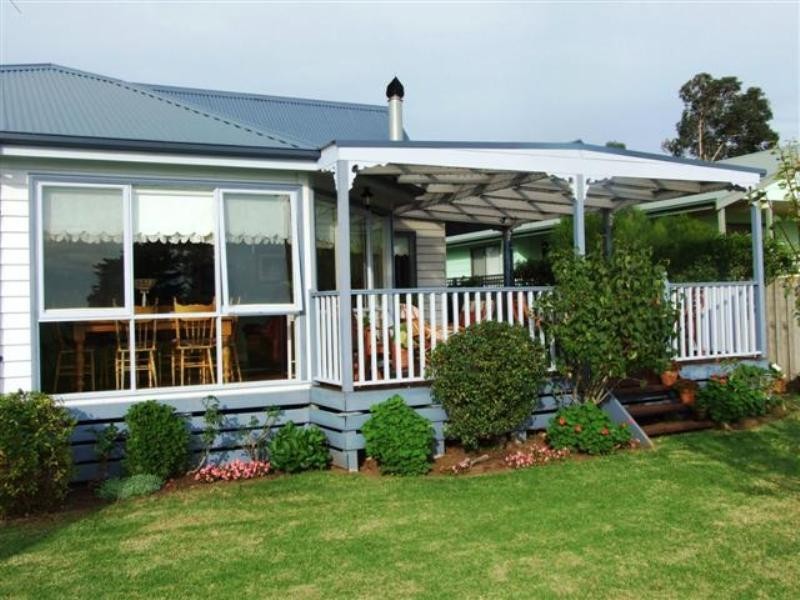 10 Wimbledon Road, Wimbledon Heights VIC 3922