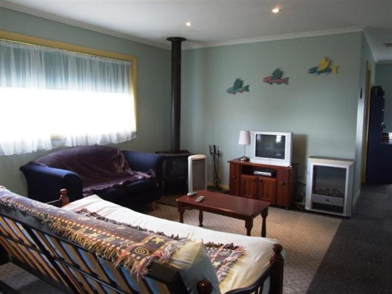 14 Alvina Crescent, Surf Beach VIC 3922