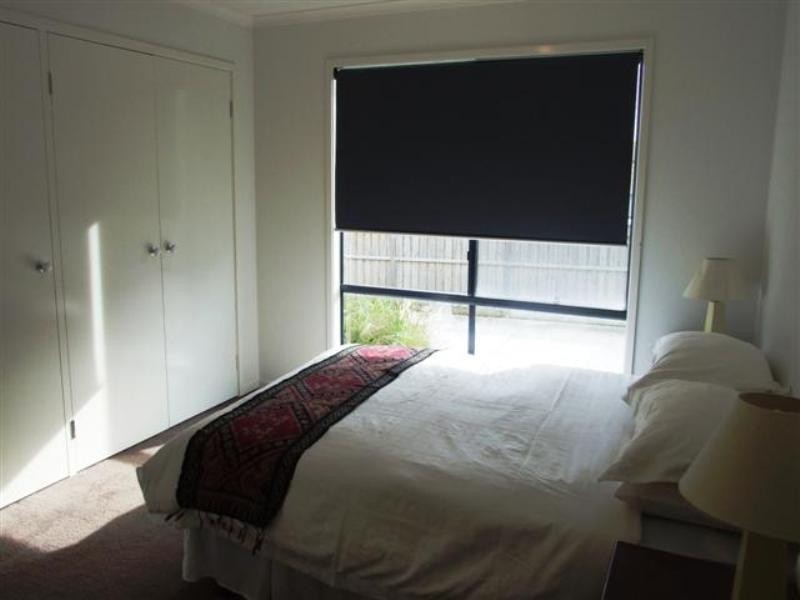 2/17 Douglas Road, Cowes VIC 3922