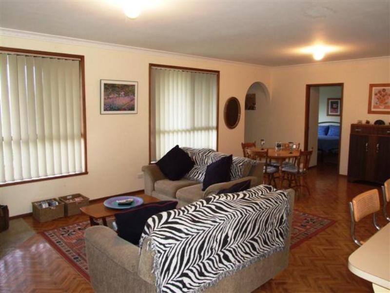 8 Sinclair Avenue, Surf Beach VIC 3922
