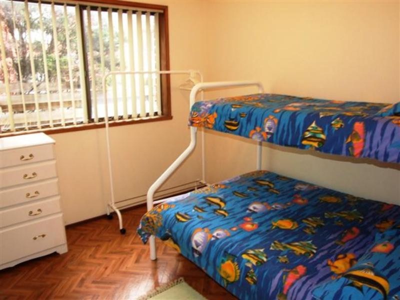 8 Sinclair Avenue, Surf Beach VIC 3922