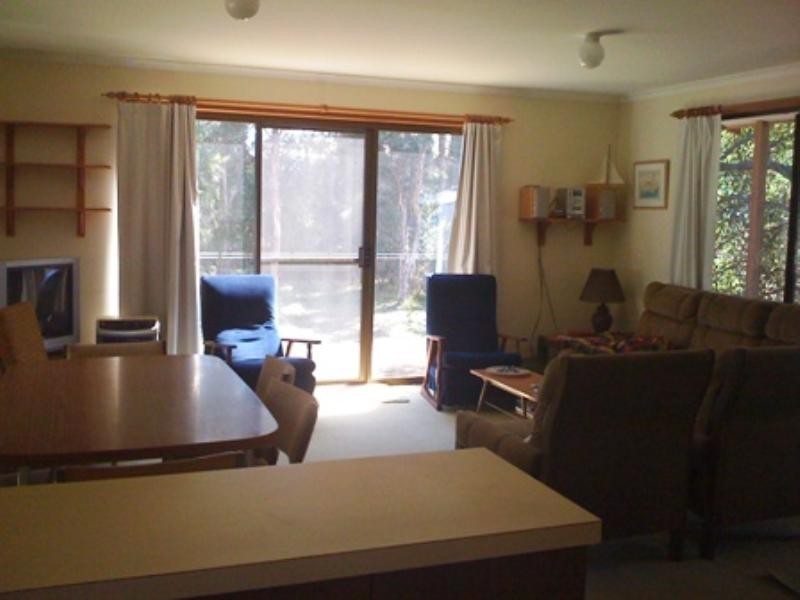 4 Ti Tree Drive, Cowes VIC 3922