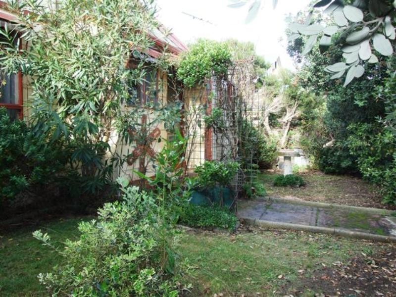 14 Dover Street, Sunderland Bay VIC 3922