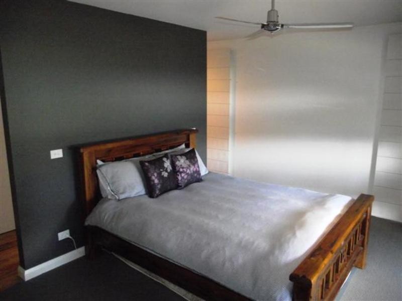 2 Terry Crescent, Wimbledon Heights VIC 3922