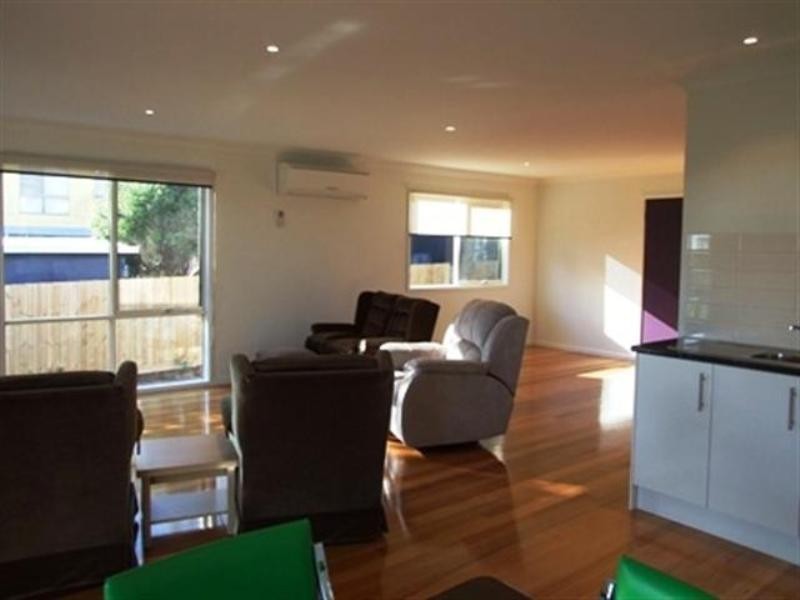 106 Red Rocks Road, Cowes VIC 3922
