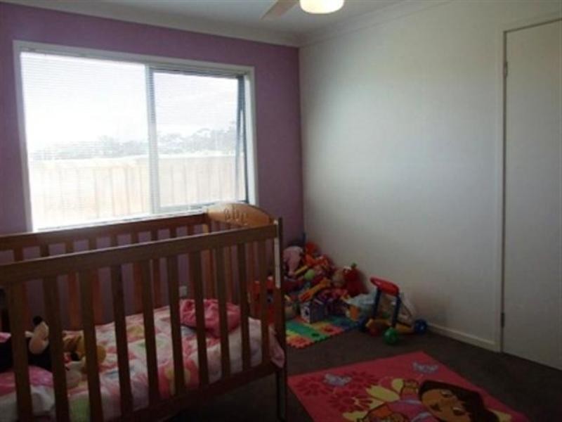 13 Rosella Grove, Cowes VIC 3922