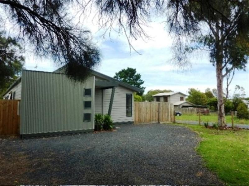 31 Outlook Drive, Cowes VIC 3922