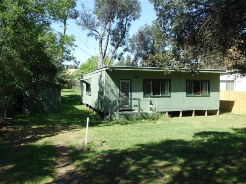4 Silverleaves Avenue, Silverleaves VIC 3922