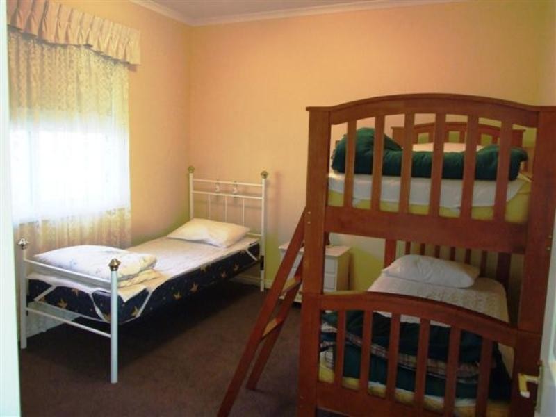 2/258 Settlement Road, Cowes VIC 3922