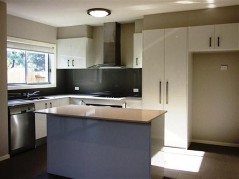 2/24 Redwood Drive, Cowes VIC 3922