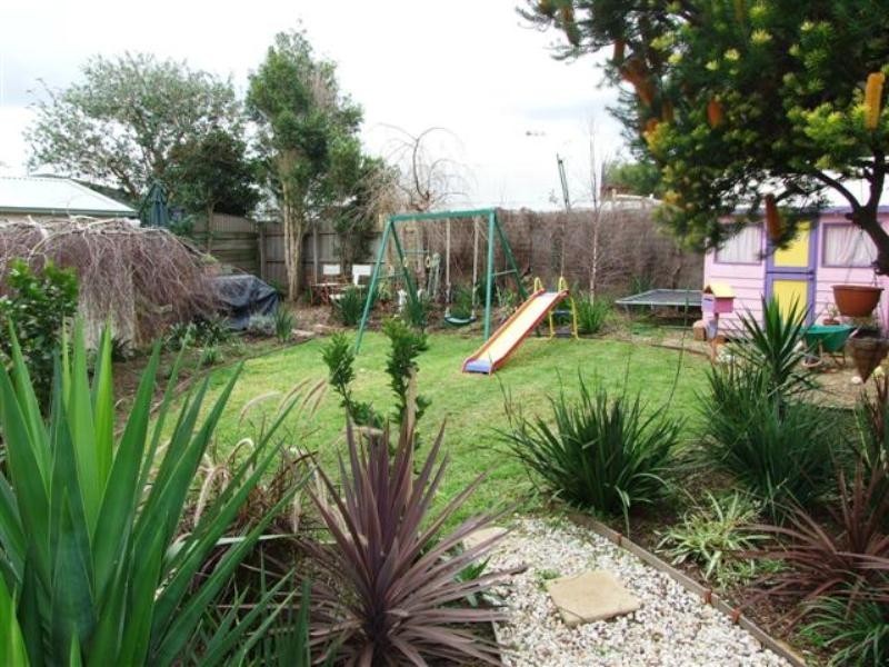 30 Terry Crescent, Wimbledon Heights VIC 3922