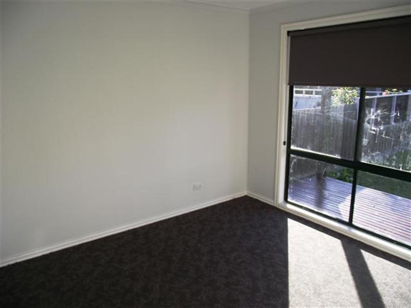 3 Terry Crescent, Wimbledon Heights VIC 3922