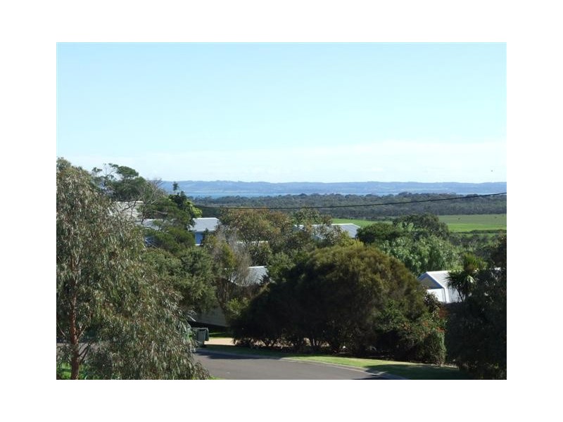 3 Sedgman Road, Wimbledon Heights VIC 3922