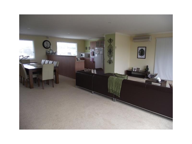 78 Katherine Circuit, Cowes VIC 3922