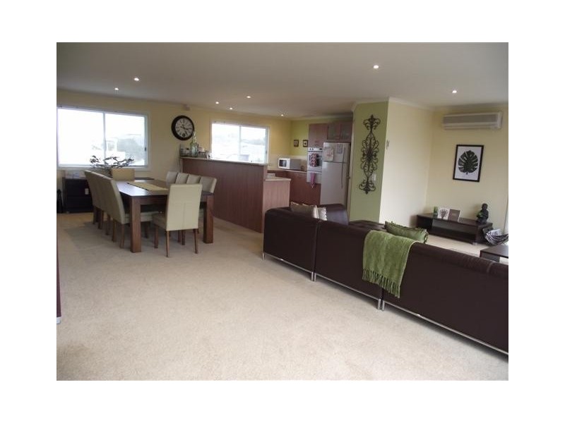 78 Katherine Circuit, Cowes VIC 3922