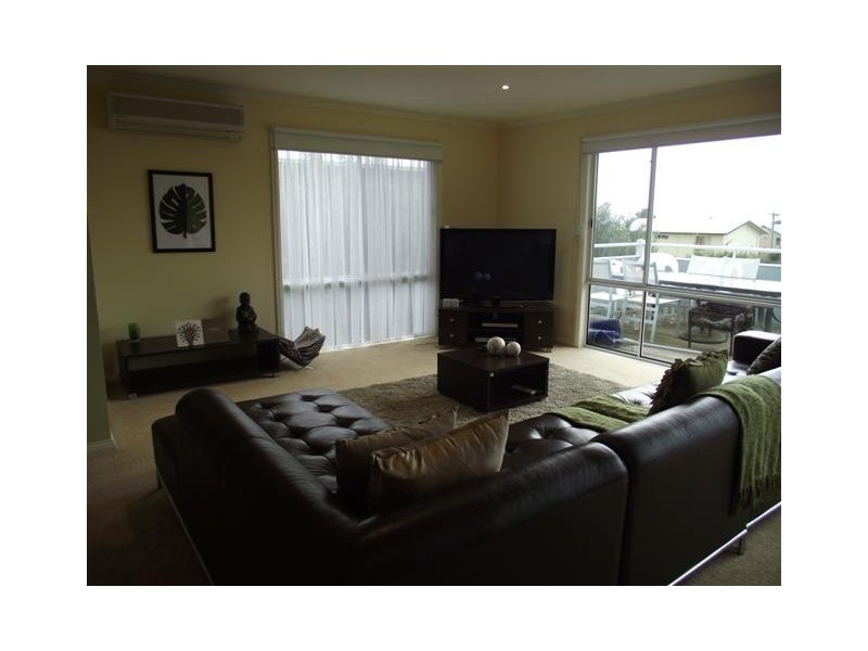 78 Katherine Circuit, Cowes VIC 3922