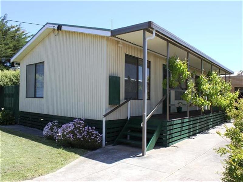 28 Kendall Avenue, Cape Woolamai VIC 3925