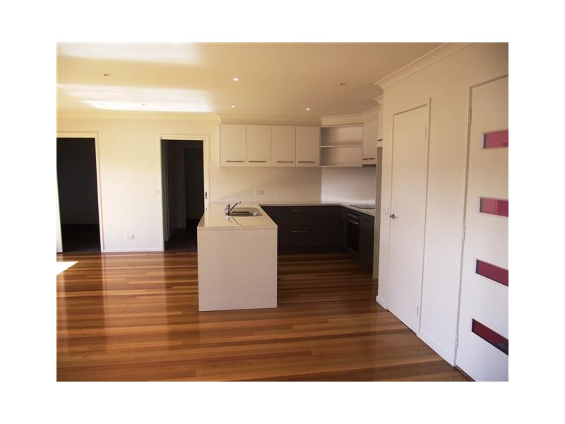 2/9 Goondawindi Drive, Cowes VIC 3922