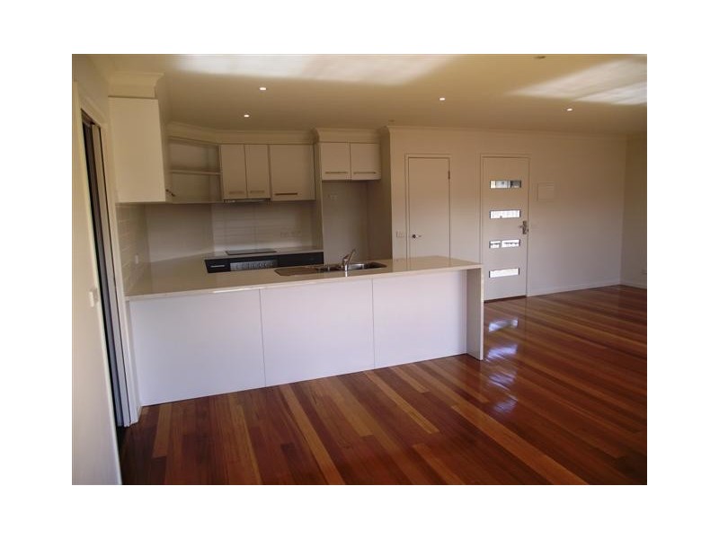 2/9 Goondawindi Drive, Cowes VIC 3922