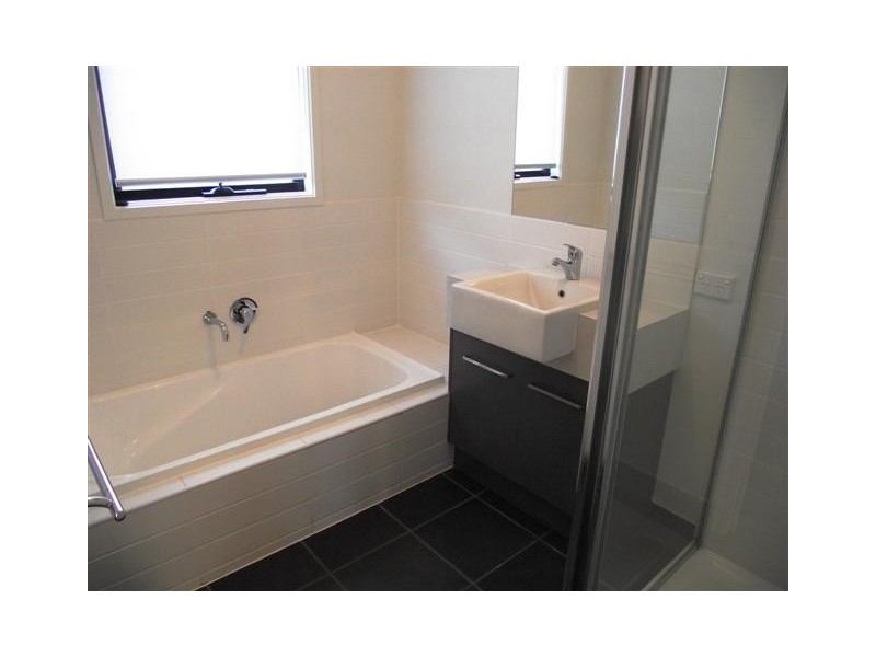 2/9 Goondawindi Drive, Cowes VIC 3922