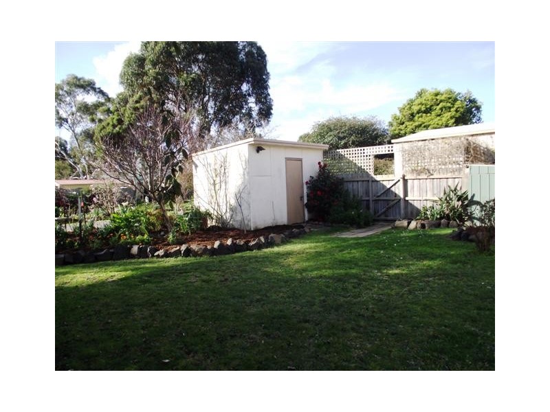 5 Albany Road, Cowes VIC 3922